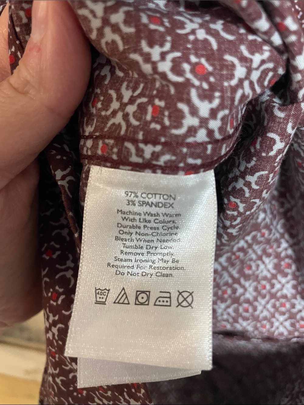 Eddie Bauer Women’s Maroon Geometric Button-Down Shirt- Large Tall - Picture 7 of 8